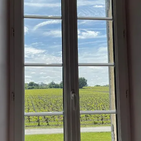 The Gite At Chateau Magdeleine Bouhou Villa Cars